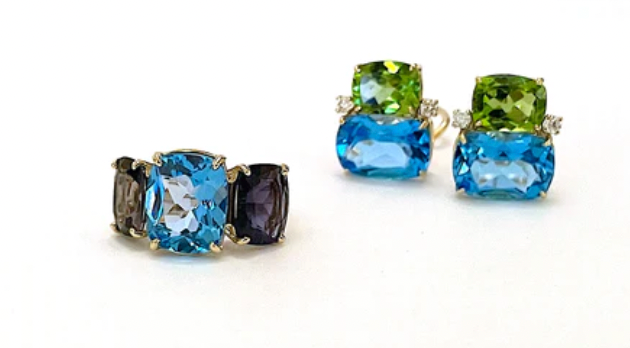 Medium 18 Karat Yellow Gold GUM DROP™ Ring with Peridot and Blue Topaz - Without Diamonds