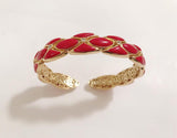 Yellow Gold Cuff Bracelet with Coral Resin and Diamonds