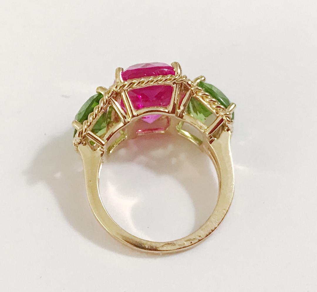 Elegant Single Stone Citrine Ring with Gold Rope Twist Border